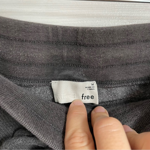 Aritzia Wilfred Free sweatpants joggers grey black distressed size M - Picture 3 of 6